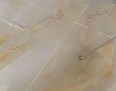 普兰瓷砖空鼓维修公司分享粘合剂选择不当在瓷砖铺贴过程中可能导致以下问题